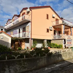 Gasthof Mira